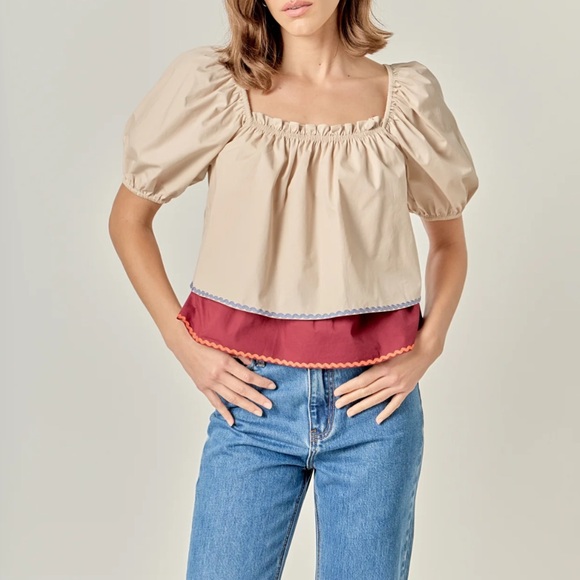 English Factory Lynn RICKRACK TRIM PUFF SLEEVE
TOP - Picture 5 of 8